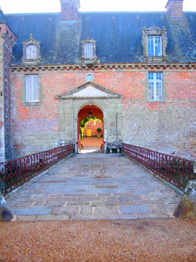 Le Beauregard Bed and Breakfast Rânes Esterno foto