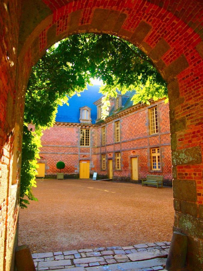 Le Beauregard Bed and Breakfast Rânes Esterno foto